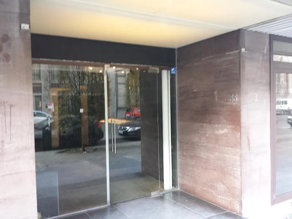 Brussels Louise Penthouse Apartamento 0*,
